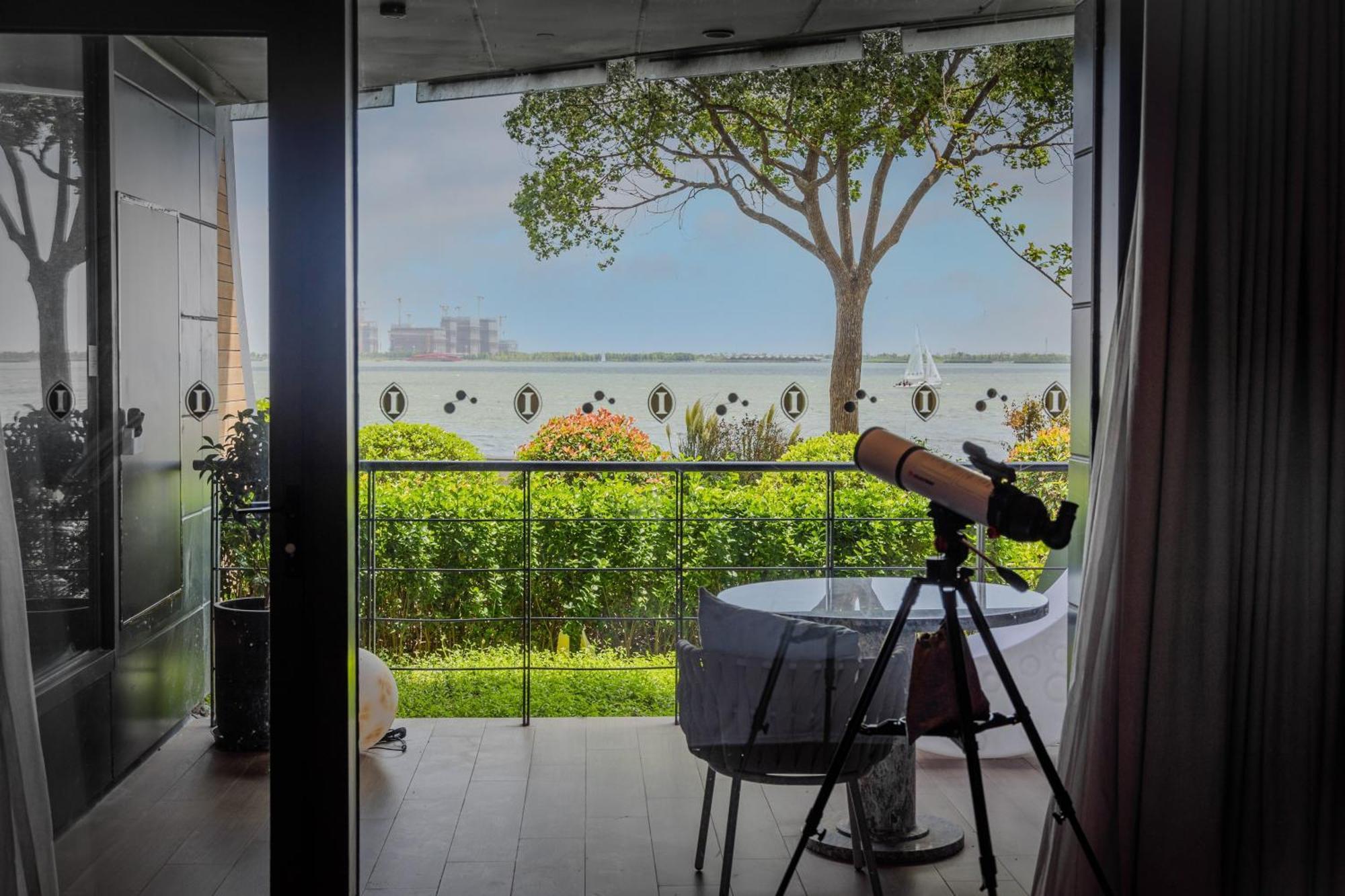 Intercontinental Shanghai Harbour City By Ihg Nanhui ภายนอก รูปภาพ