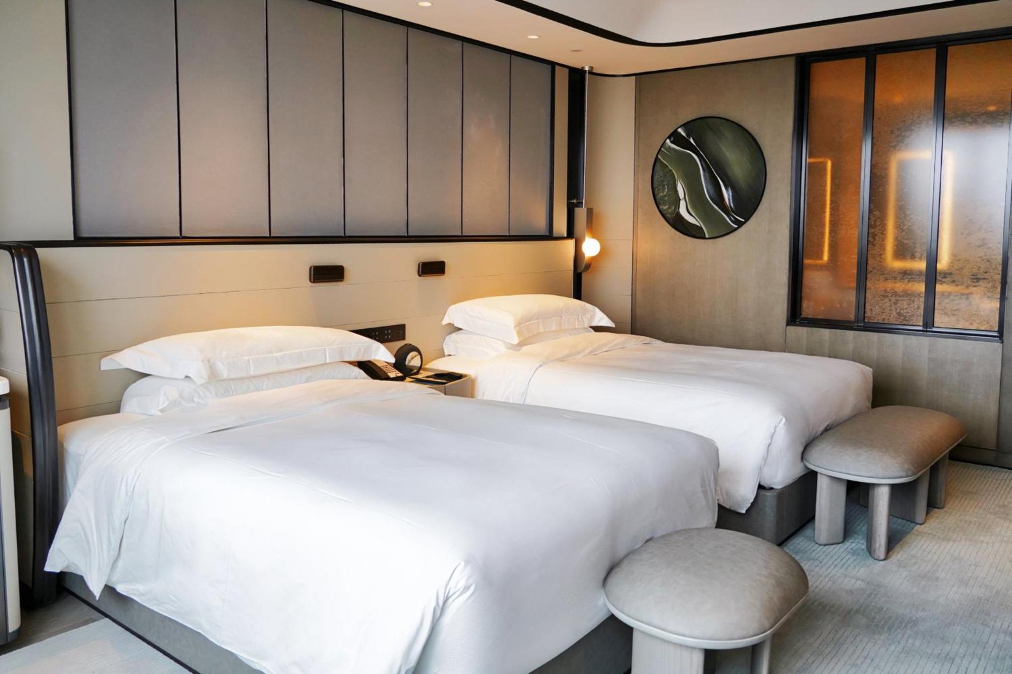 Intercontinental Shanghai Harbour City By Ihg Nanhui ภายนอก รูปภาพ
