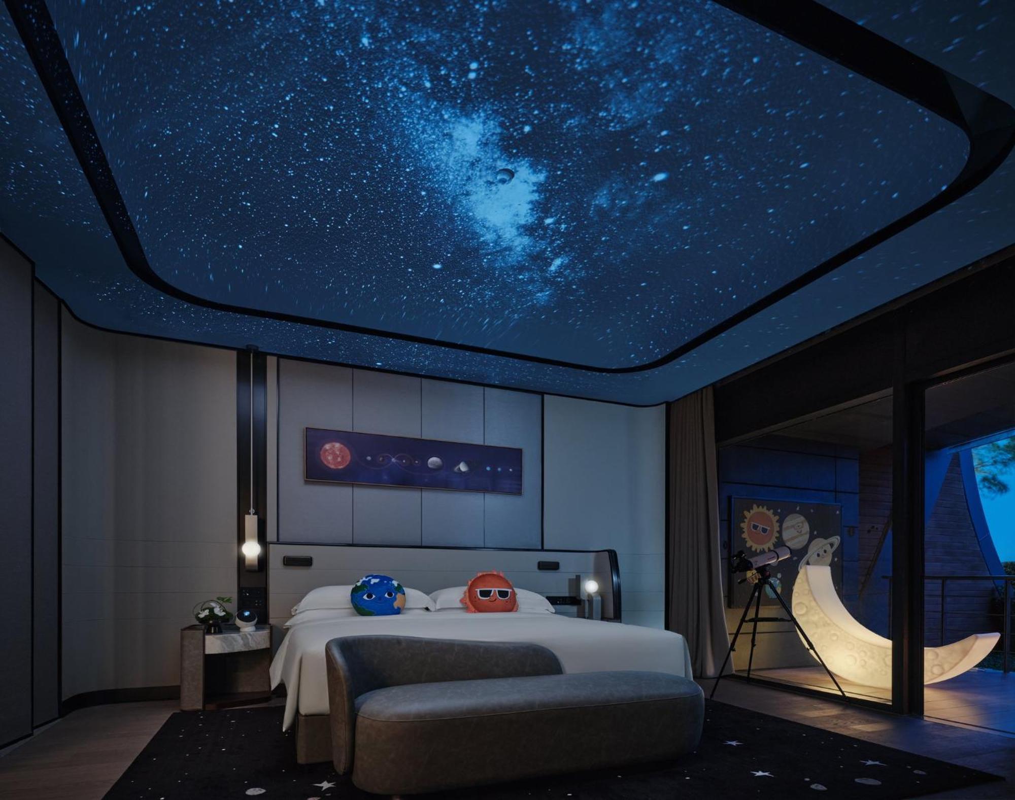 Intercontinental Shanghai Harbour City By Ihg Nanhui ภายนอก รูปภาพ
