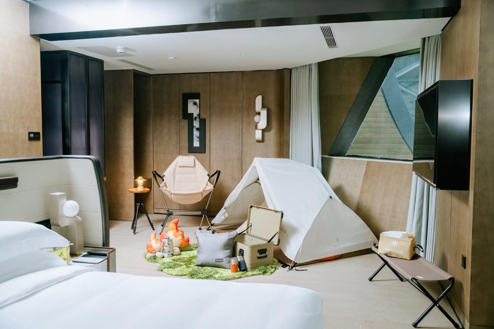 Intercontinental Shanghai Harbour City By Ihg Nanhui ภายนอก รูปภาพ