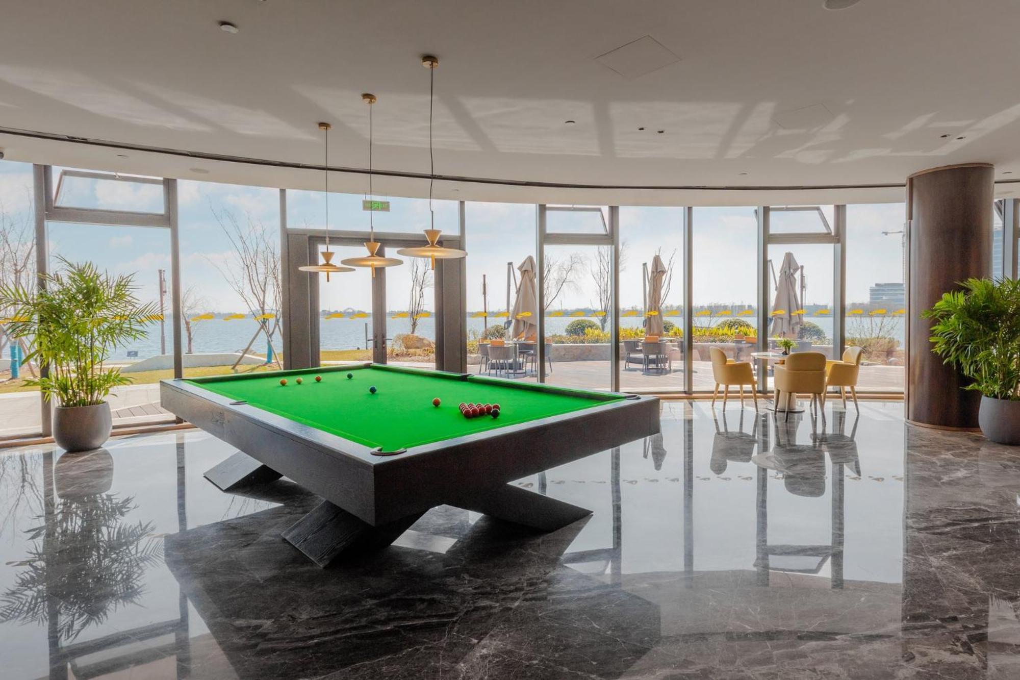 Intercontinental Shanghai Harbour City By Ihg Nanhui ภายนอก รูปภาพ